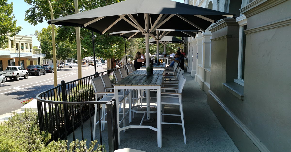 Broken Hill Hotel Victoria Park Alfresco Dining Broken Hill Hotel Victoria Park Alfresco Dining